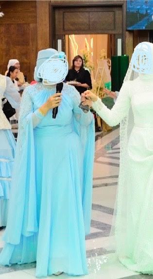 Көйлек сатылады.Бағасы келісімді