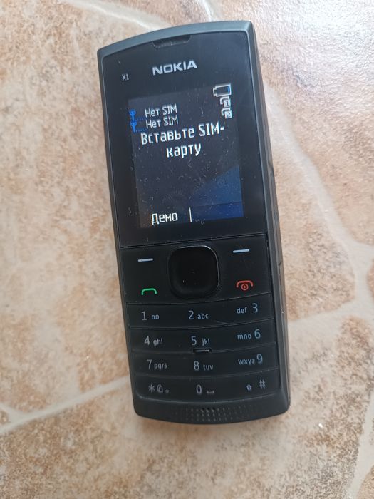 Телефон Nokia X1-00. 2 sim
