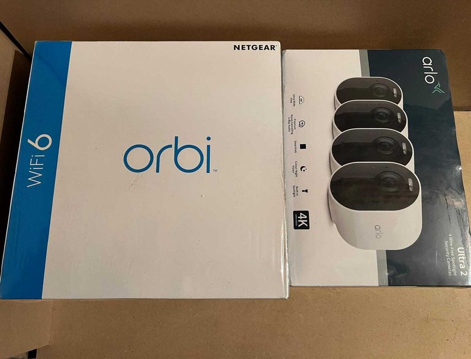 Camere Securitate Arlo Ultra 2 4 Pack / Router NetGear Orbi Wifi 6