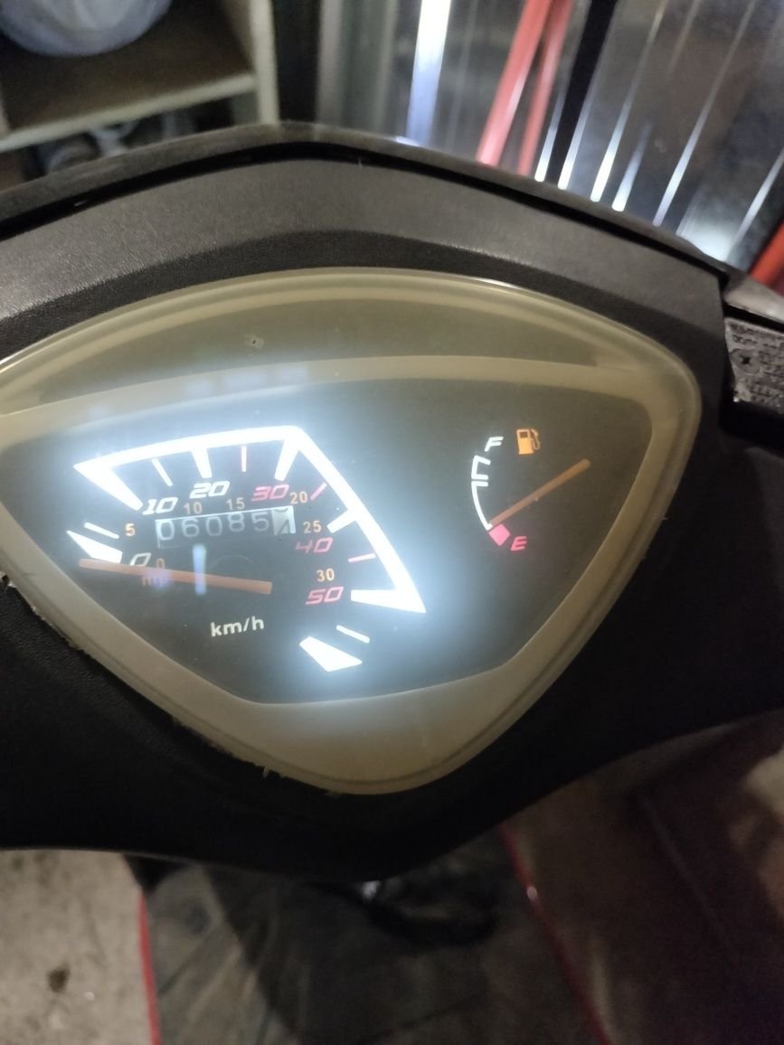 Мопед.  GTS...50. 125 куб