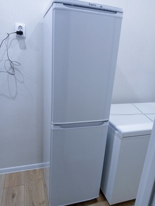 Продам новый холодильник Бирюса -120 с документами
