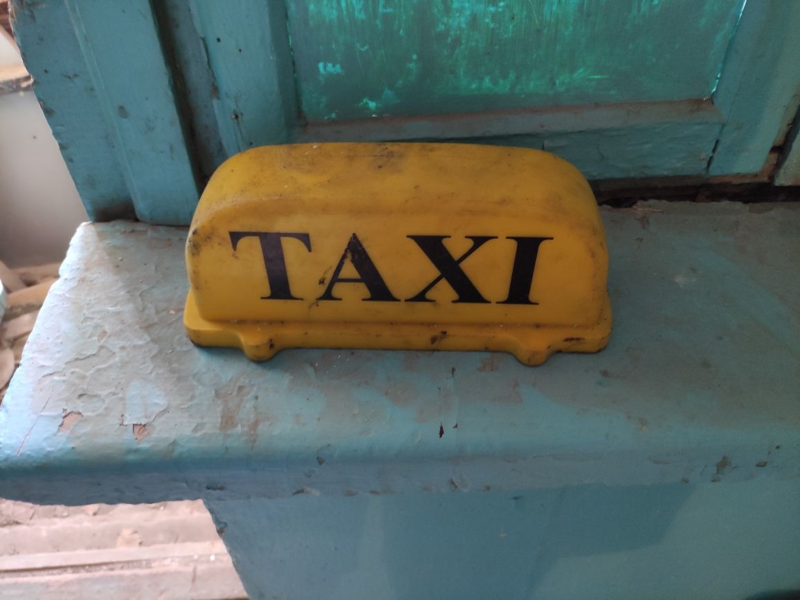 Продам шашка такси в хорошем состоянии