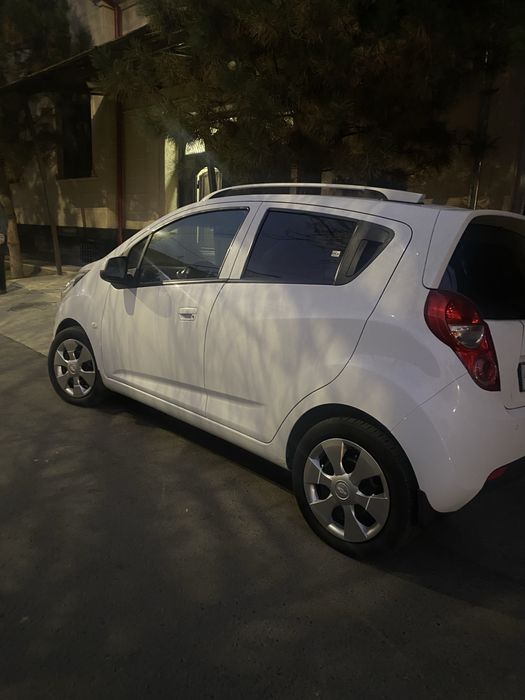 Arenda Spark 2019 yil 4 Avtomat Kraska Toza