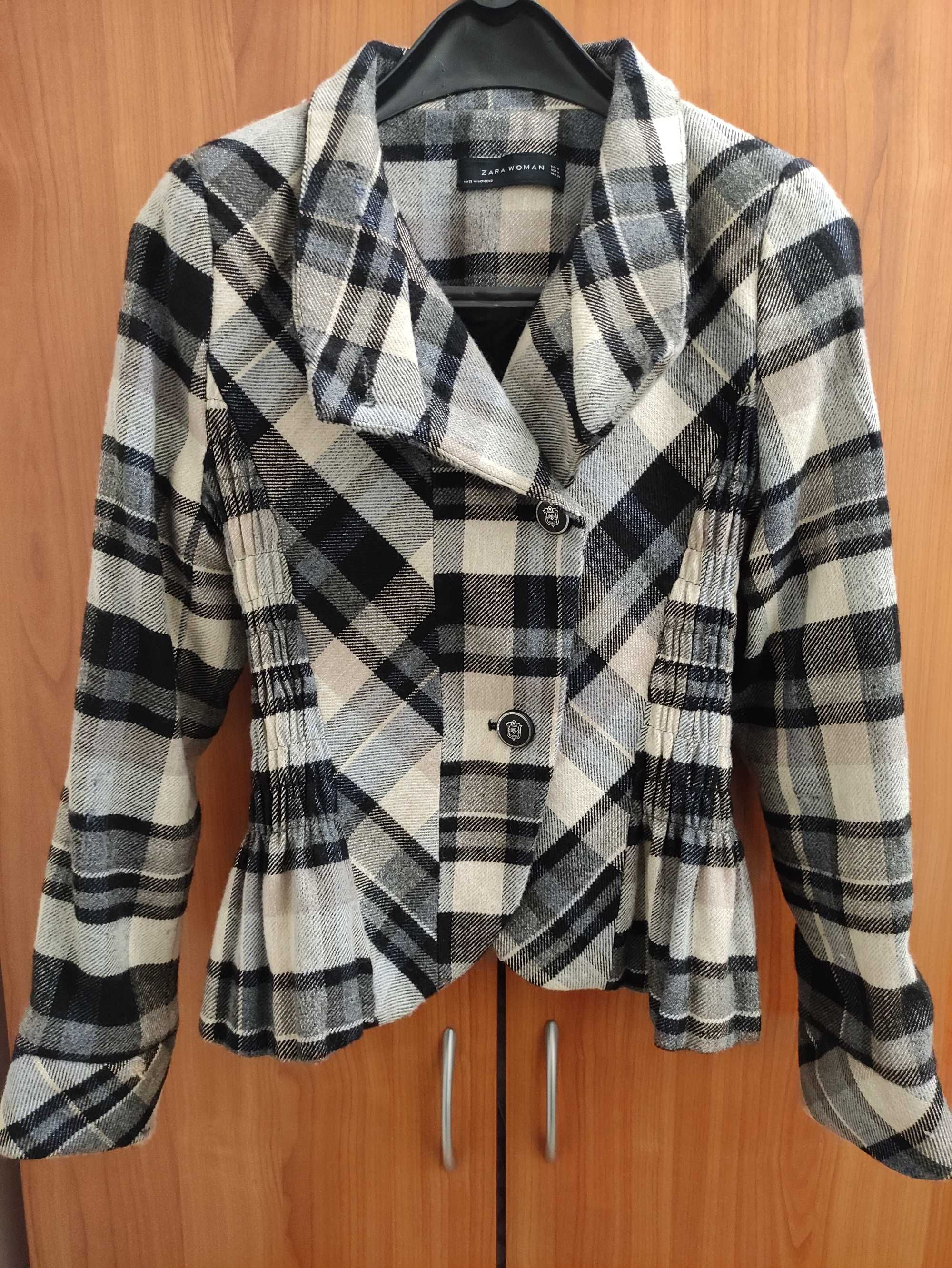 Sacou gros Zara / palton scurt