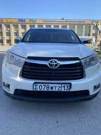 Toyota highlander