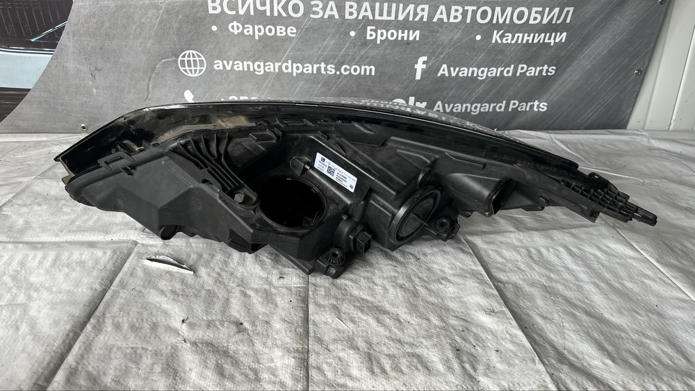 Десен фар Opel Astra K 2015-