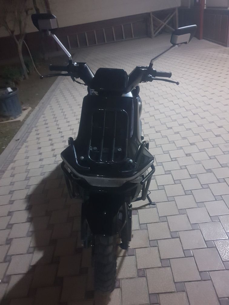 tank2 skuter mopet