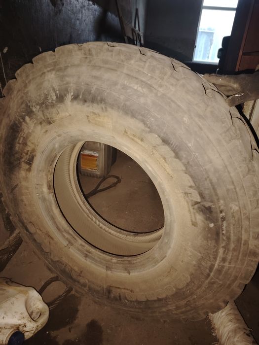 Продам автошины 12,00*20