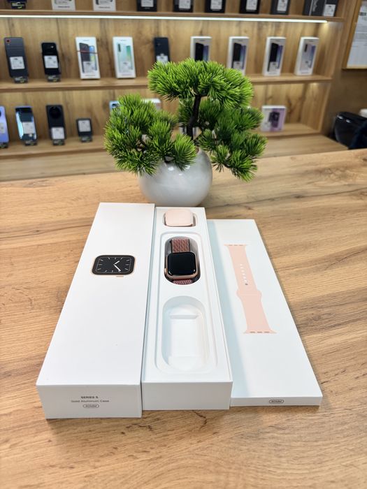 Apple Watch  Seria 5 40mm - Stare impecabil - Garantie