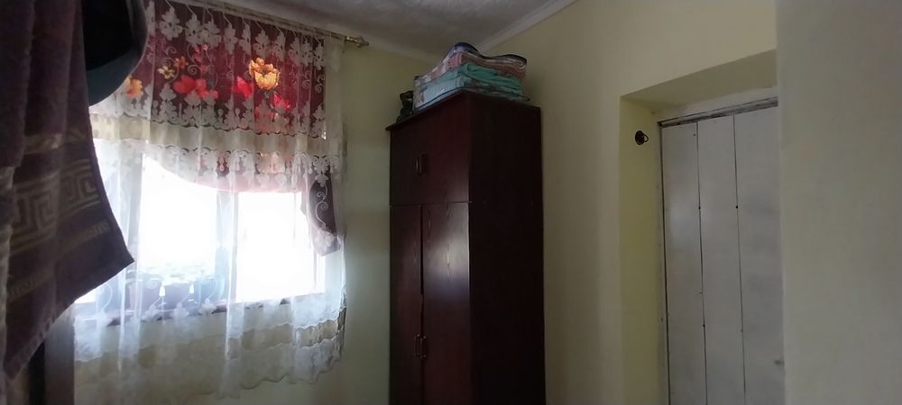 4x kv sotiladi Chirchiq sh. 82m²