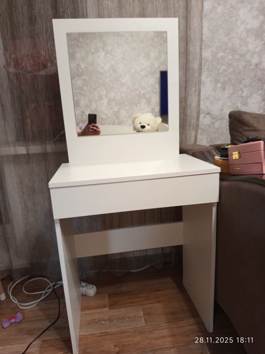 Туалетный столик