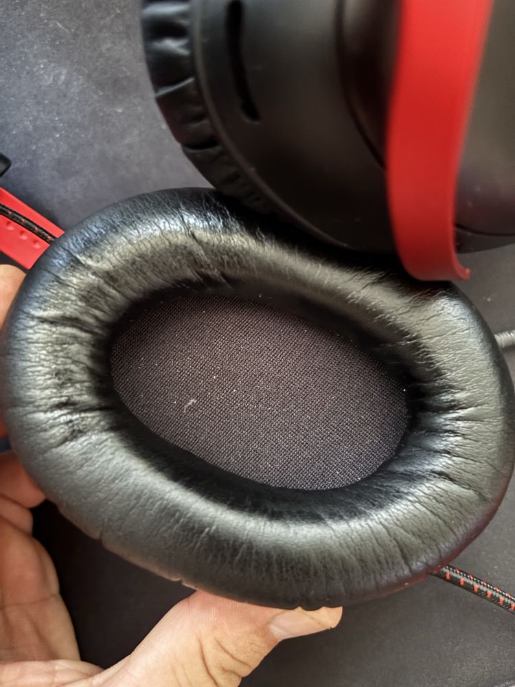 Casti HyperX Cloud 3