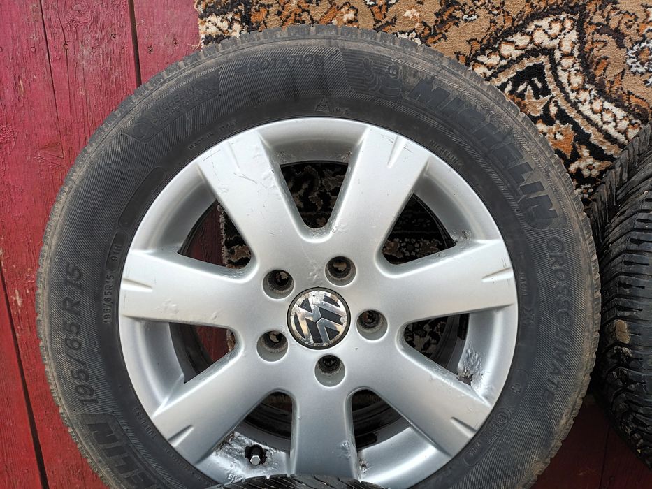 Vând jenti vw 195/65R15