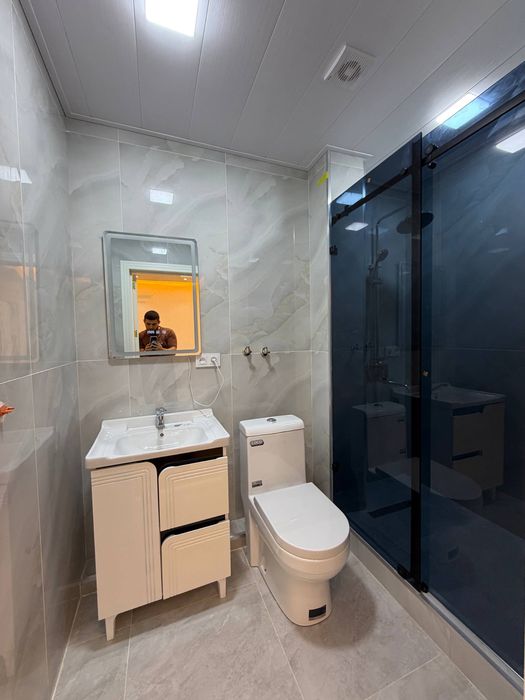 Продается 4х комнатная квартира с евро ремонтом с мебелью и техникой