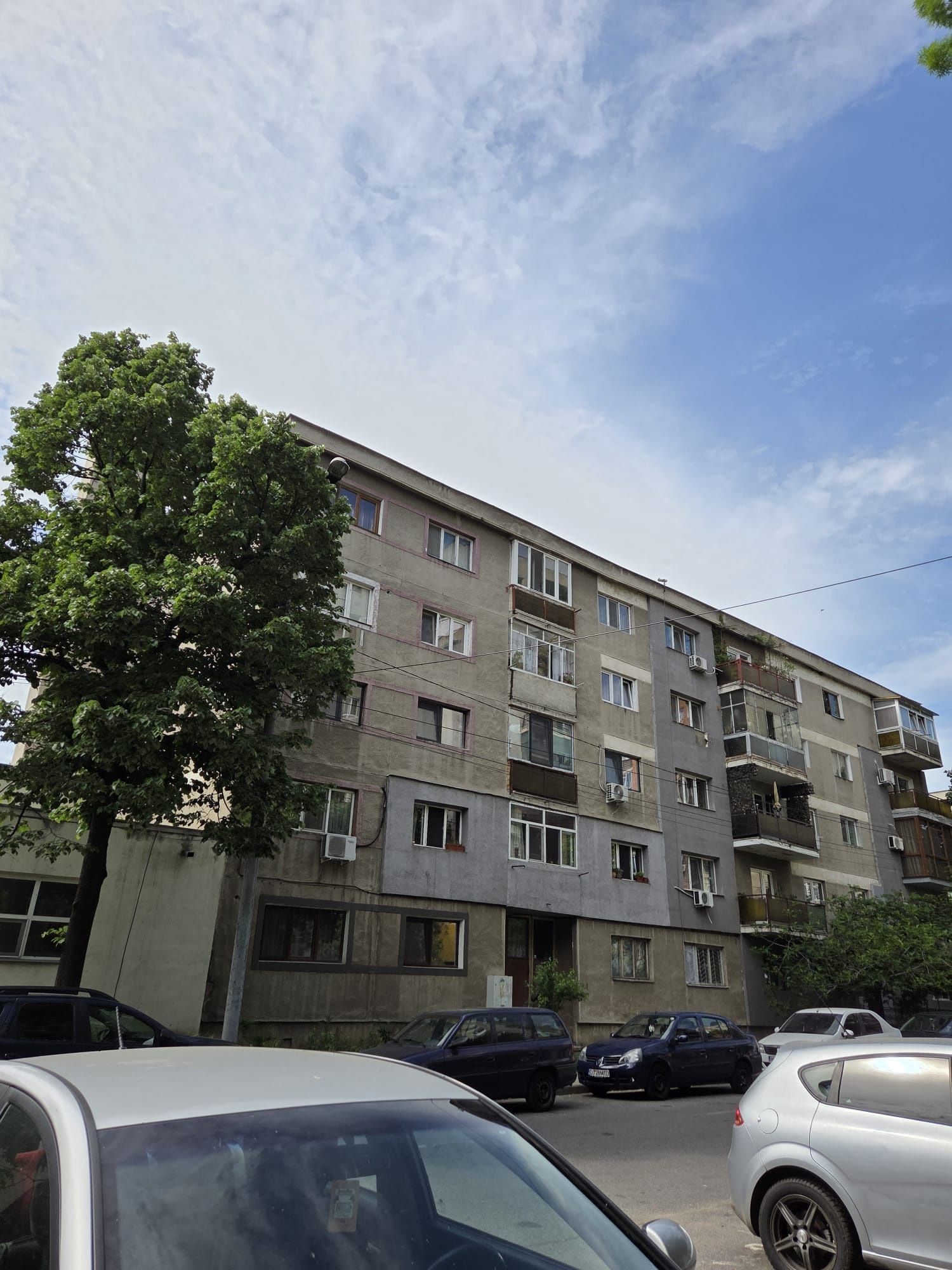 Apartament 2 camere decomandat et.4/4