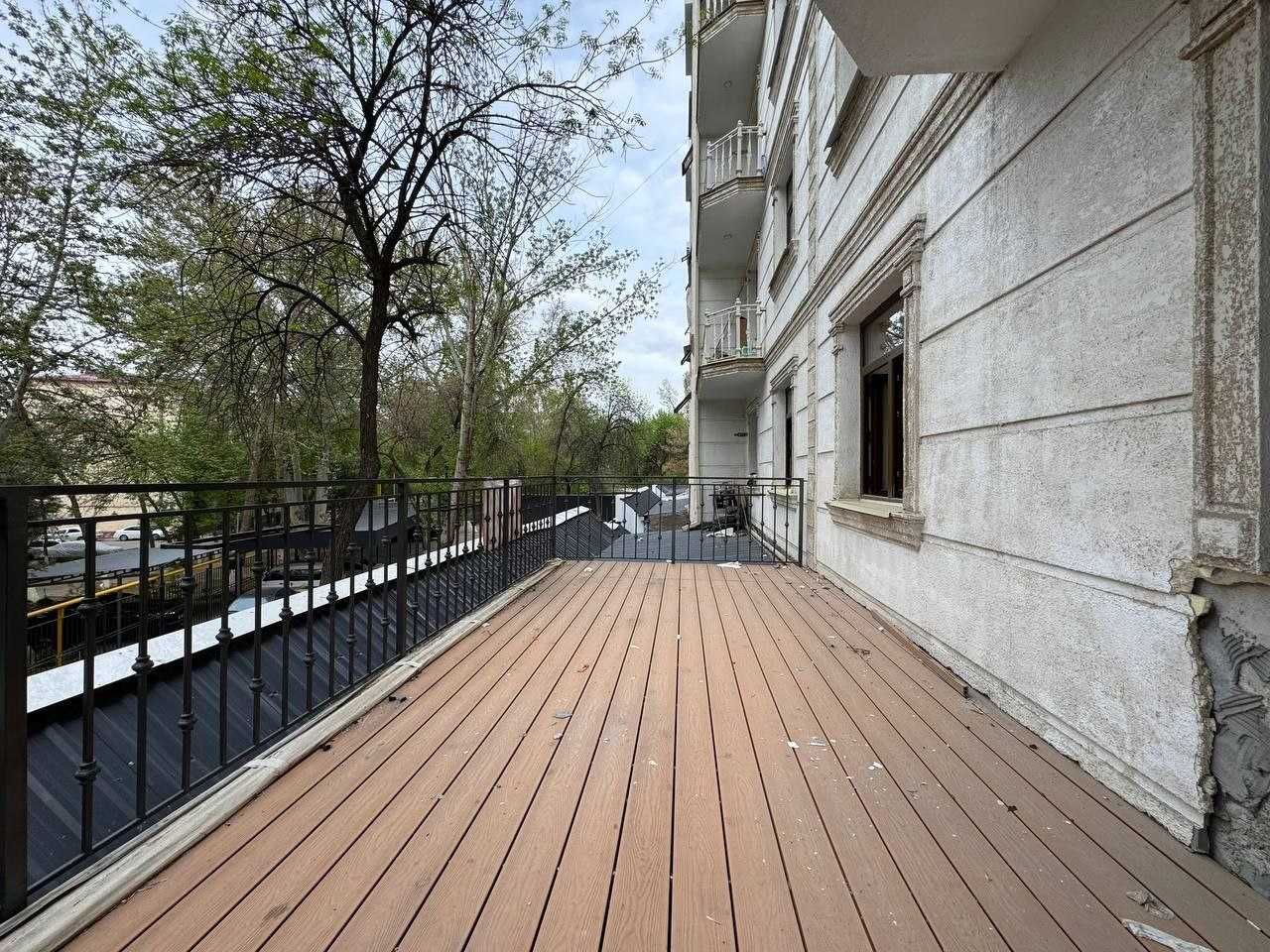 Богишамол , 3/2/9 Новостройка  ЖК Modern Sity 77+20м2