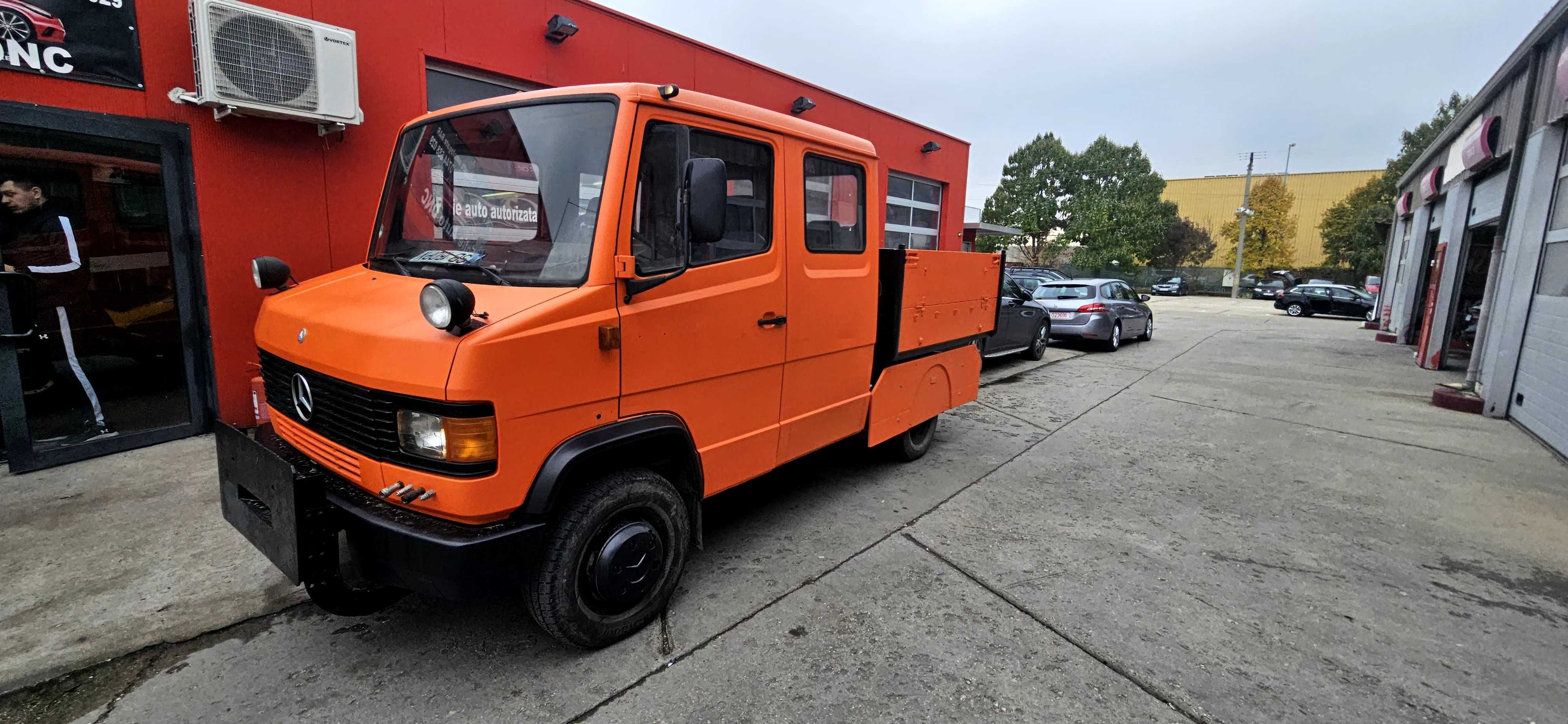 Montaj folie auto autorizata r.a.r,sector 4, București începând cu 200