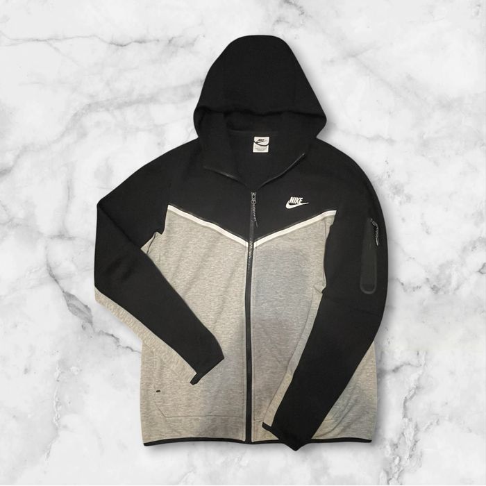 Nike Tech Flecee Black-Grey