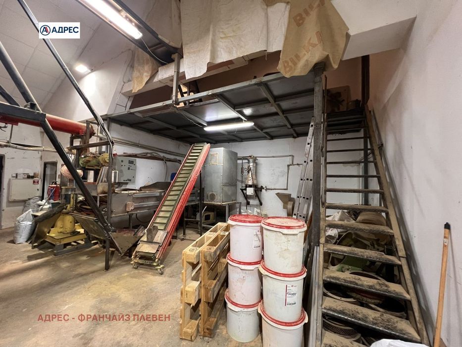 Продава се Склад в Ловеч, Младост - 131 кв.м за 468 €/кв.м - Снимка #3