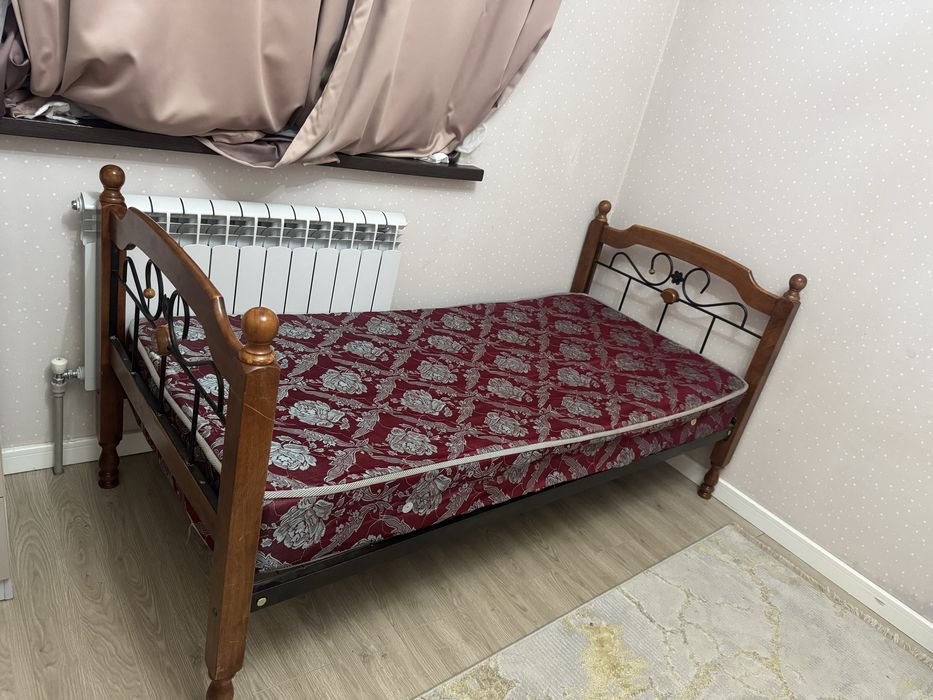 Двухъярусная кровать