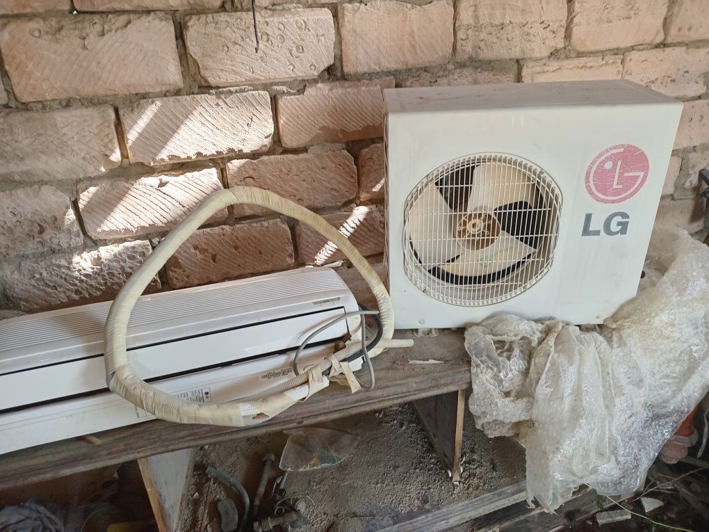 Продается Сплиц система LG робочем состояние