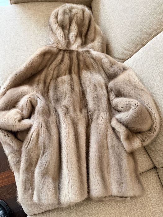 Haina de blana vizon/ nurca