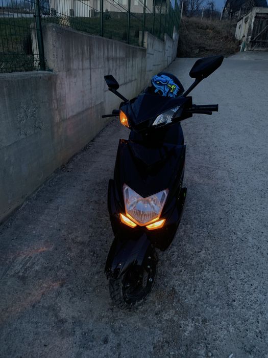 Scuter electric