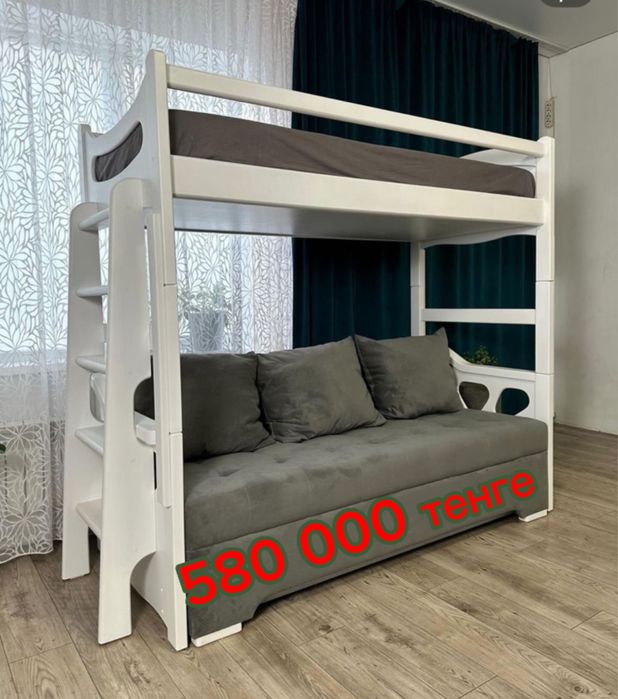 Двухярусная кровать из массива