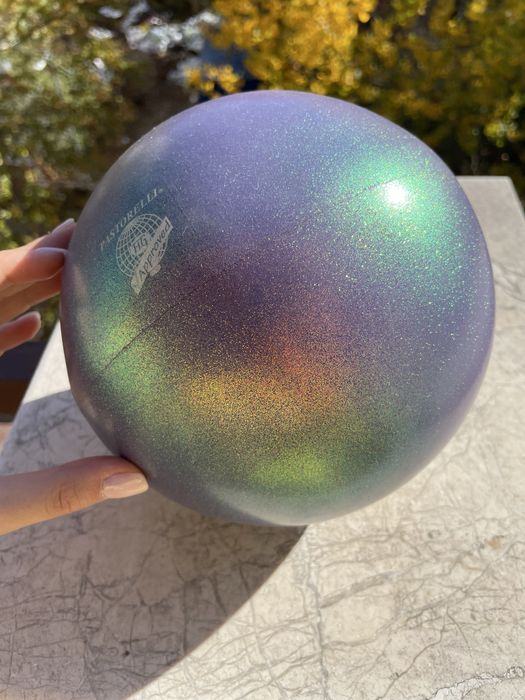 Уреди за художествена гимнастика