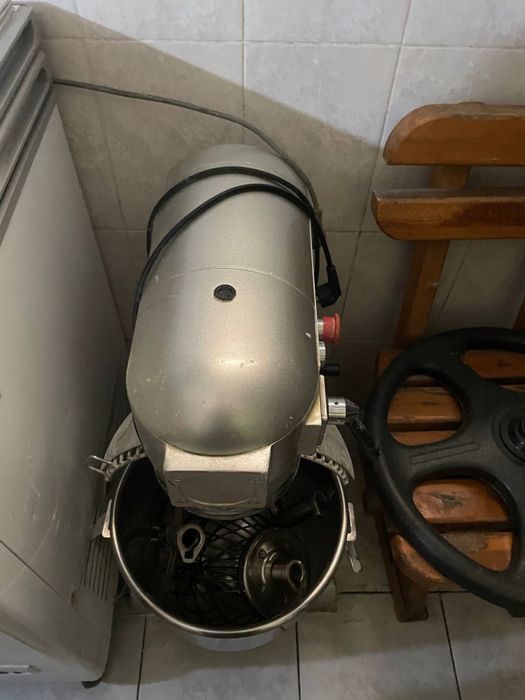 Продается холодильник АЗН