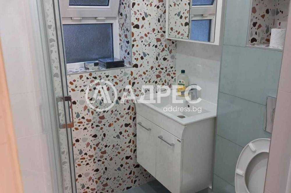 Дава се под наем Тристаен апартамент в Балчик - 137 кв.м за 1500 € - Снимка #9