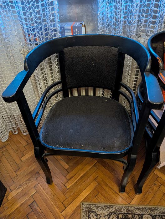 Мебели за реставрация