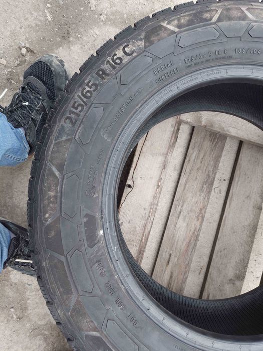 Anvelopa Iarna 215/65 R16C CONTINENTAL VanContact Winter