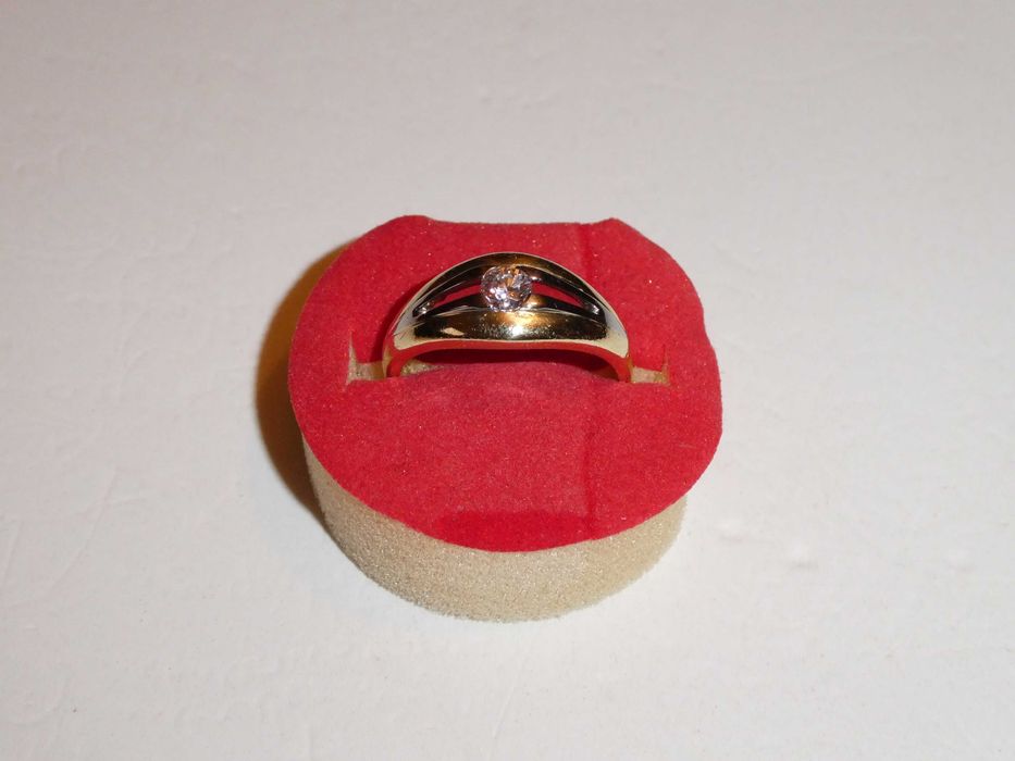 INEL AUR 18K + 1 Diamant = 0.25ct. - Model Deosebit - Vintage - 4.7g !
