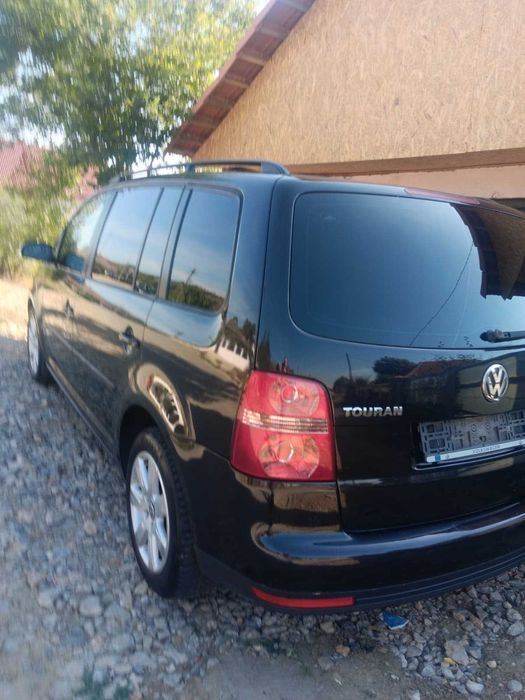 Touran volkswagen
