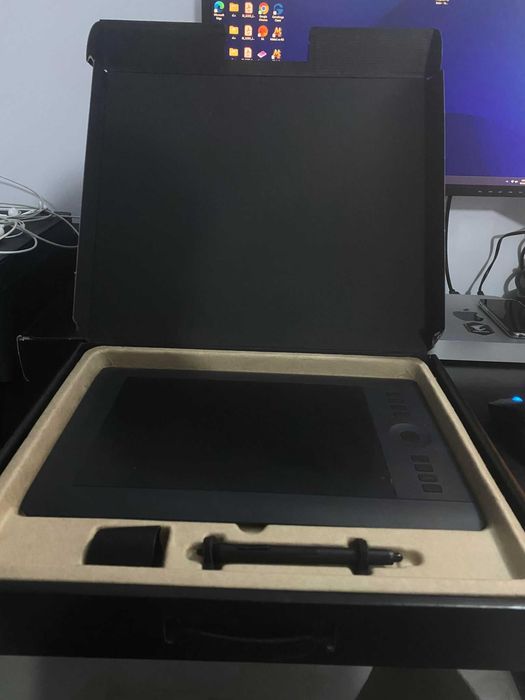 Wacom Intuos Pro PTH641S