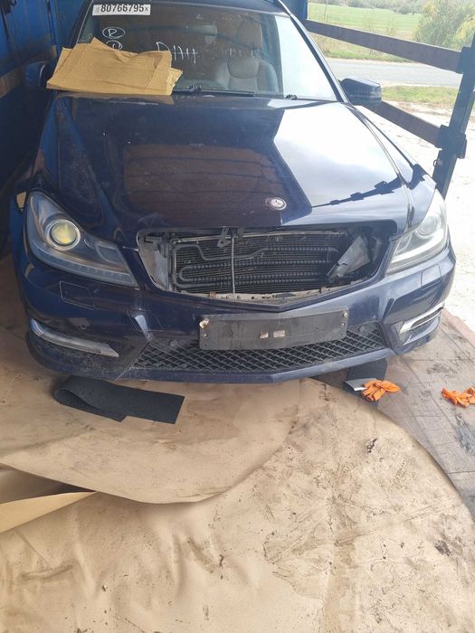 Dezmembrez Mercedes C-Class W204 2012 Break 2.2