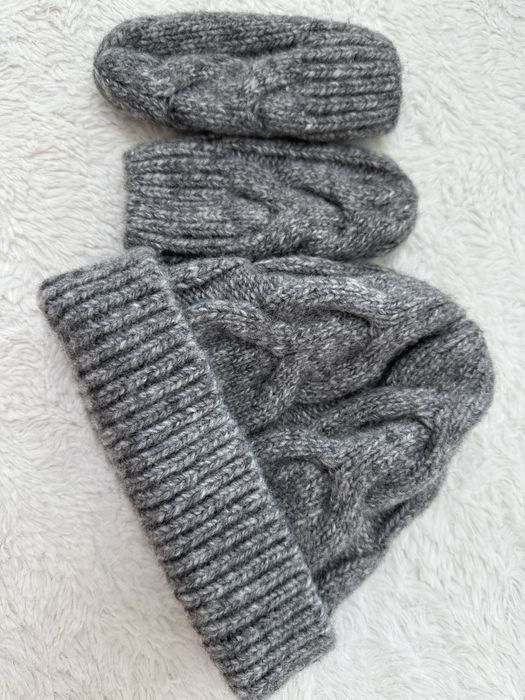 Set caciula si manusi bebe mix de lana marime 62/68