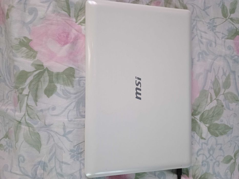 Laptop notebook MSI X410 slim alb functional