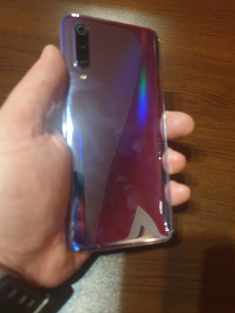 Xiaomi mi 9/  64GB/ 6GB