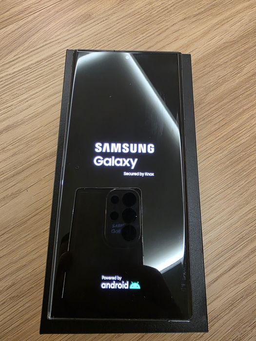 Samsung S23 Ultra 256GB - Черен |

Перфектен | Гаранция до 2026 г. Про