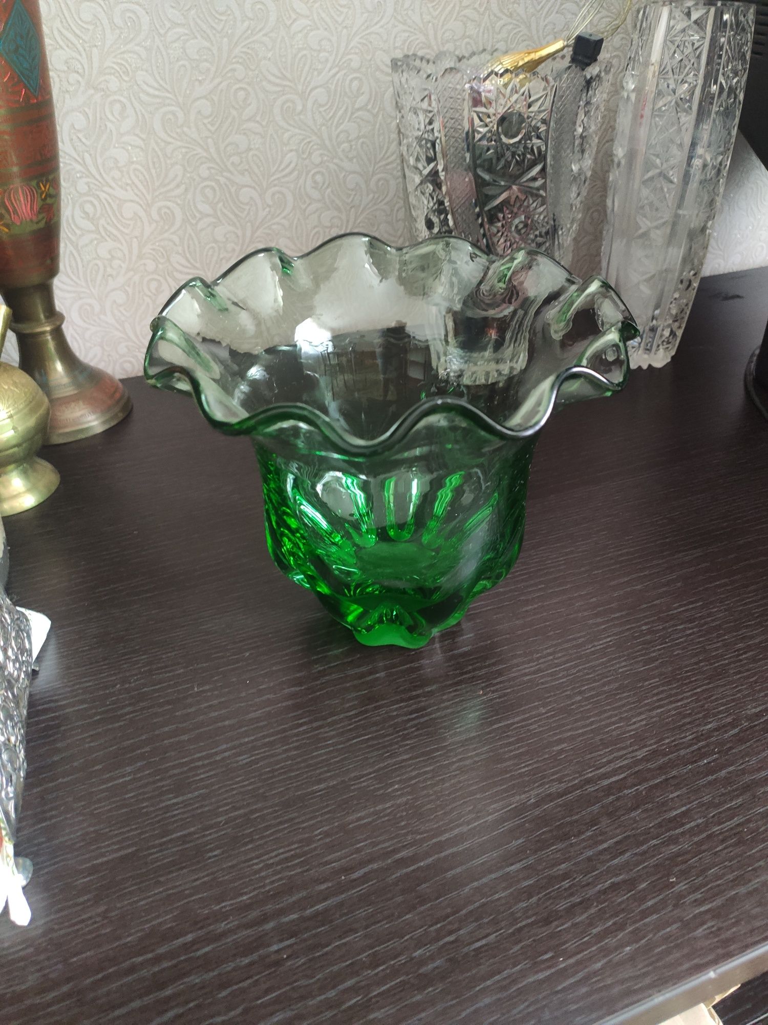 Ваза  из цветного стекла