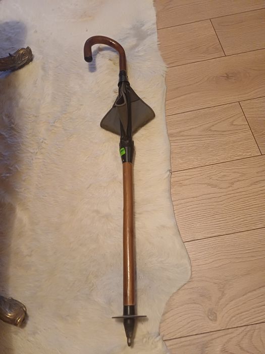 Vând scaun vânătoresc!