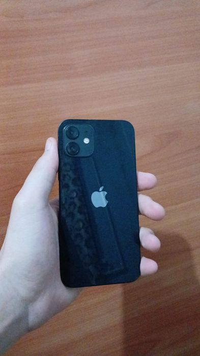 Продам айфон 12 акб 94%