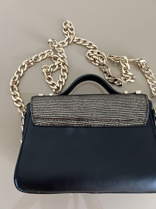 Poseta noua, cu etichetaă, Liu Jo , neagra cu auriu,