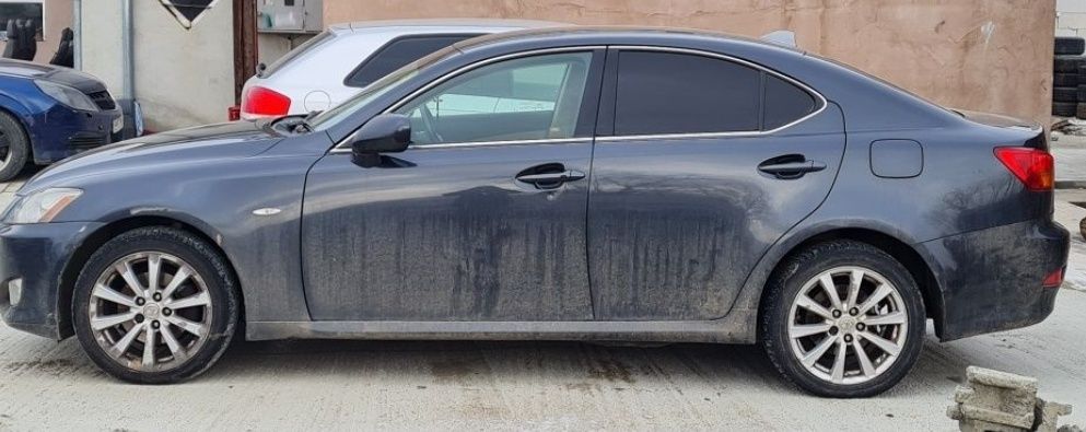 Portiera Lexus IS220D Aripa Lexus, Stop Lexus Piese Lexus IS220D