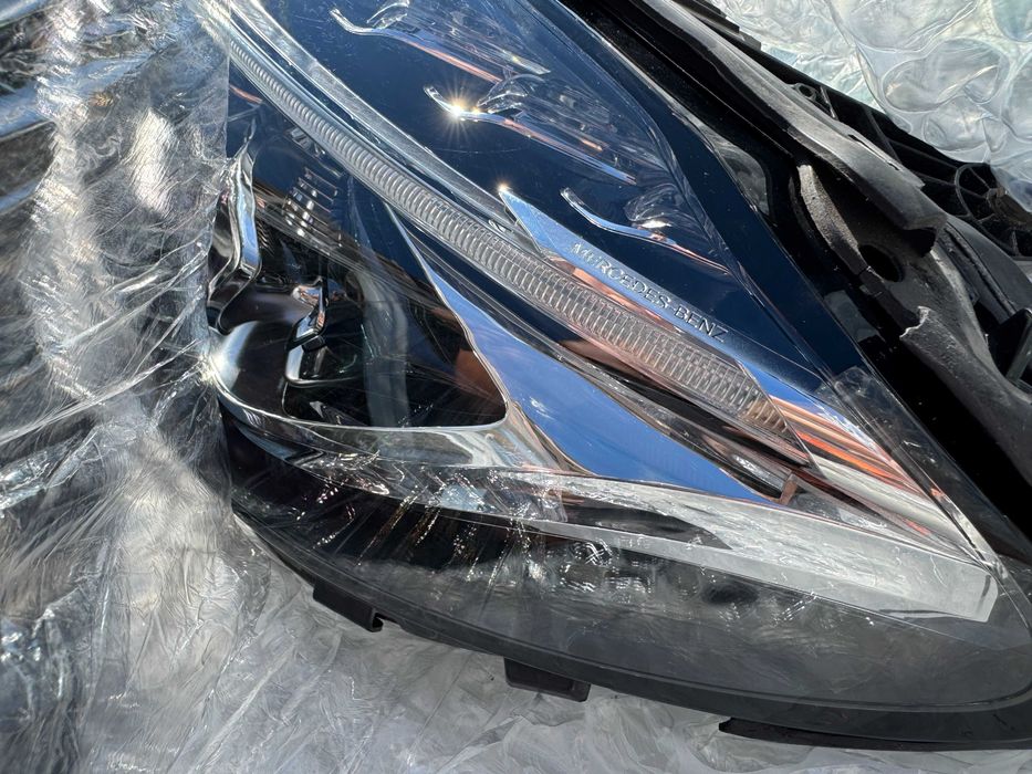 НОВ оригинален ляв фар W205 C-class 2014-2018 FULL LED ILS MULTIBEAM