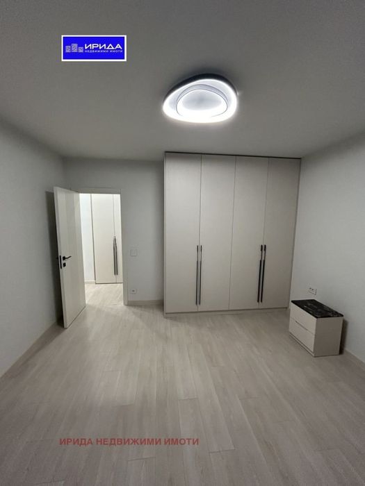 Просторен тристаен обзаведен апартамент в Кръстова вада