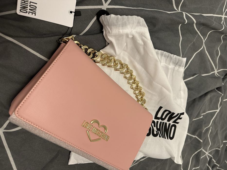 geanta love moschino noua cu eticheta