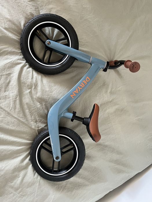 Bicicleta echilibru Deryan